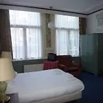 デ ミュンク ホテル