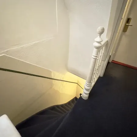 Otel De Munck 2*