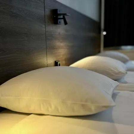 De Munck Otel 2*