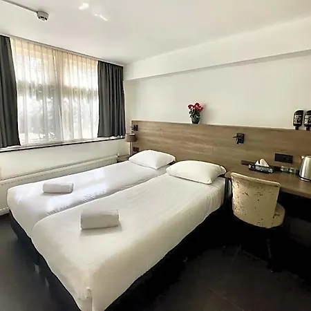 De Munck Hotel 2*