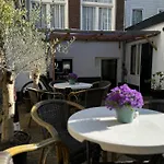 De Munck Hotel 2*